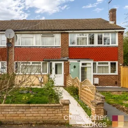 Buy this 3 bed townhouse on Westfield Close in Cheshunt, EN8 7ET