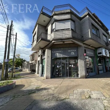 Buy this 5 bed house on Lisandro de la Torre 796 in Quilmes Oeste, 1879 Quilmes