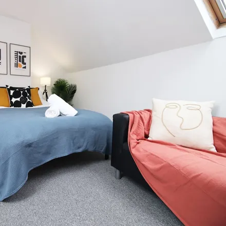 Rent this 2 bed apartment on Canton in CF5 1NZ, United Kingdom