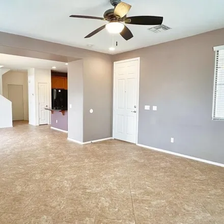 Image 3 - 113 East Palomino Drive, Gilbert, AZ 85296, USA - House for rent