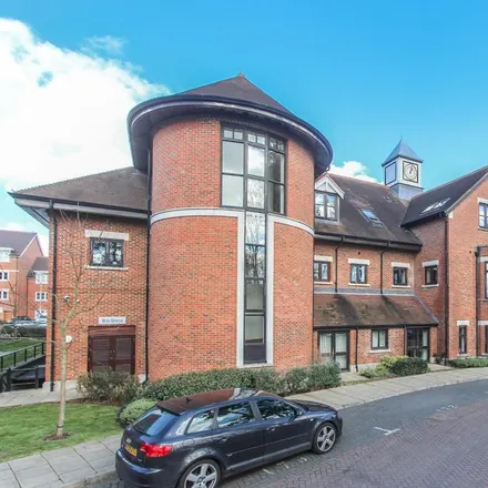 Rent this 2 bed apartment on unnamed road in North Watford, WD17 4AQ