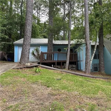 Buy this 3 bed house on 232 Bay View Drive in Daphne, AL 36526