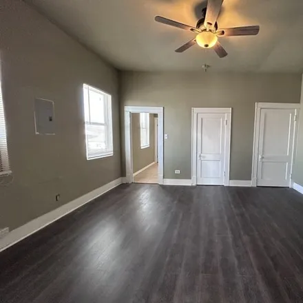 Image 5 - 1179 West Ashby Place, San Antonio, TX 78201, USA - Apartment for rent