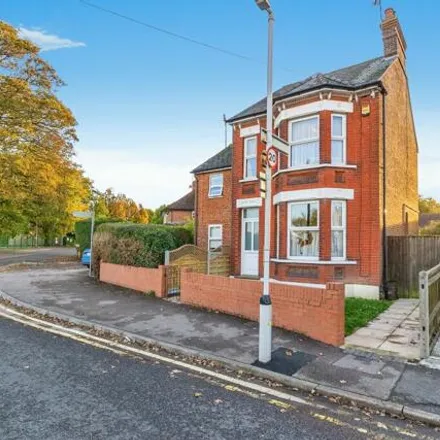 Buy this 3 bed duplex on Brethren's Meeting Room in Kirby Road, Dunstable