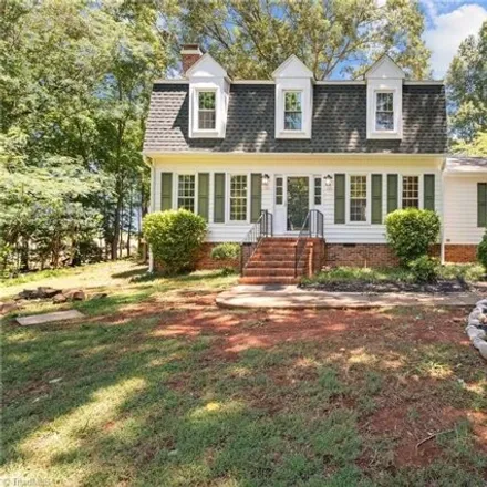 Buy this 3 bed house on 3919 Quail Run Ln in Burlington, North Carolina