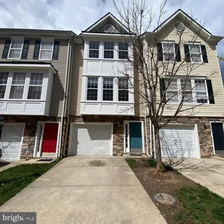 Rent this 3 bed house on Blackthorn Square in Oak Grove, Loudoun County