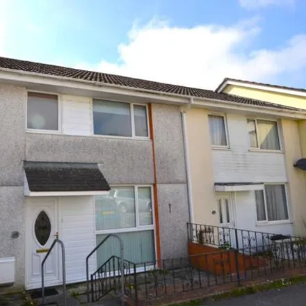 Buy this 3 bed townhouse on Flamank Park in Bodmin, PL31 1LX
