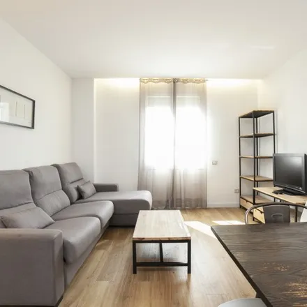 Rent this 2 bed apartment on Syra Coffee in Ronda de la Universitat, 10