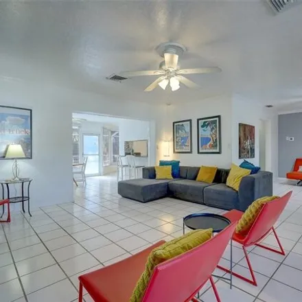 Image 6 - 6505 Colonial Drive, Gulf Gate Estates, Sarasota County, FL 34231, USA - House for sale