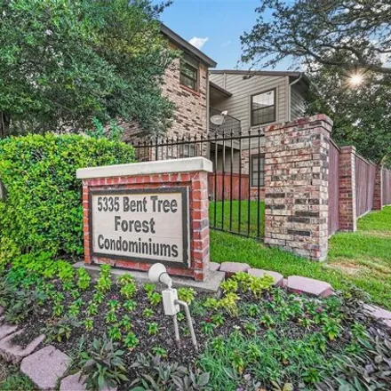 Buy this 1 bed condo on 5335 Bent Tree Forest Dr Apt 300 in Dallas, Texas