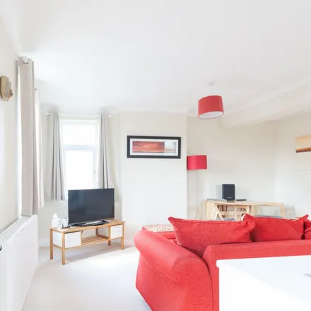 Rent this 1 bed apartment on Cauldwell Avenue in Ipswich, IP4 4EB