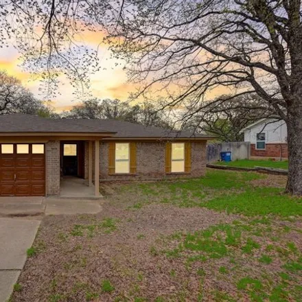 Buy this 3 bed house on 742 Timberoaks Drive in Azle, TX 76020