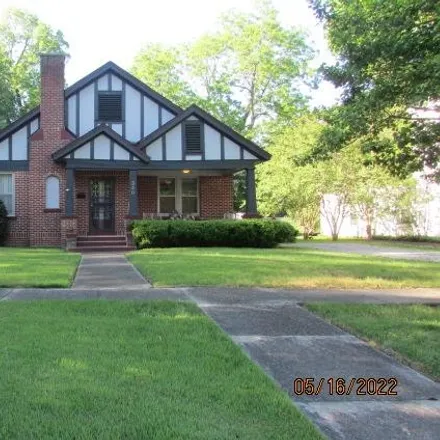 Image 1 - 330 West College Avenue, Holly Springs, Marshall County, MS 38635, USA - House for sale