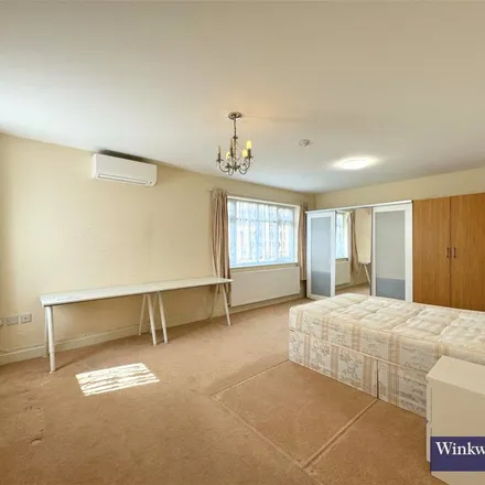 Rent this 4 bed apartment on Northwick Park Station in Northwick Avenue, London