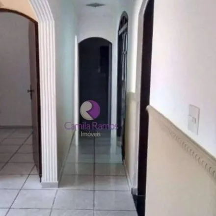 Buy this 3 bed house on Rua Sonia de Mello Batista in Vila Urupês, Suzano - SP