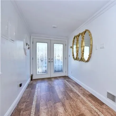 Image 6 - 149 Forest Street, New York, NY 10314, USA - House for sale