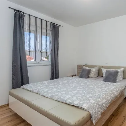 Rent this 2 bed apartment on Mjesni odbor Sveti Vid-Miholjice in 58070 44, 51511 Sveti Vid-Miholjice