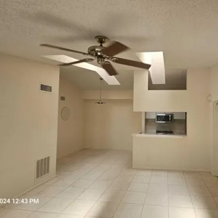 Image 3 - 2541 Southeast Anchorage Cove, Port Saint Lucie, FL 34952, USA - Condo for rent