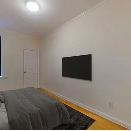 Rent this 1 bed apartment on Seven Marketplace in 707 2nd Avenue, New York