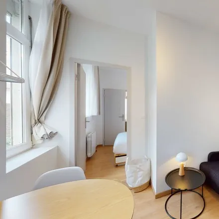 Rent this 11 bed room on 30 Place Philippe Lebon in 59000 Lille, France