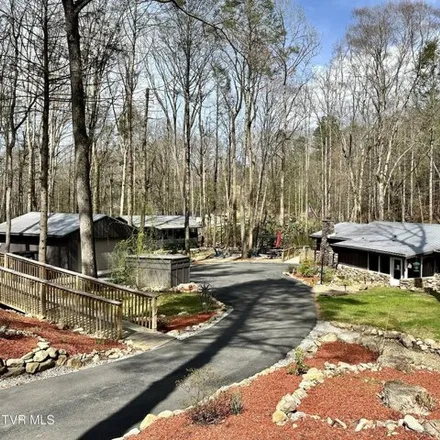 Image 1 - 553 Sharps Creek Road, Camp Tom Howard, Sullivan County, TN 37620, USA - House for sale