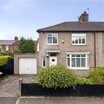 Buy this 3 bed duplex on TEMPLEMORE AVE/ROSE LANE in Templemore Avenue, Liverpool