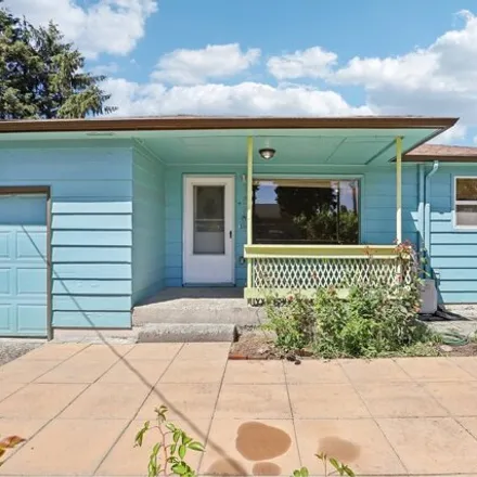 Buy this 3 bed house on 7825 SE 66th Ave in Portland, Oregon