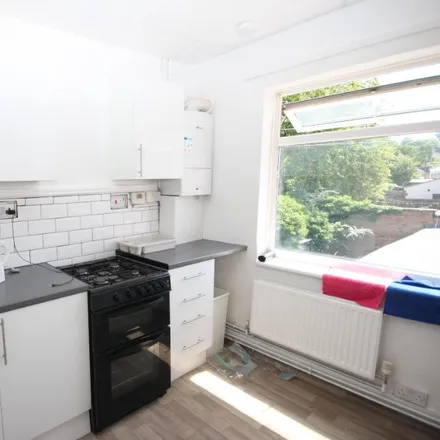 Rent this 1 bed apartment on Dunstable Road in Luton, LU4 0HL