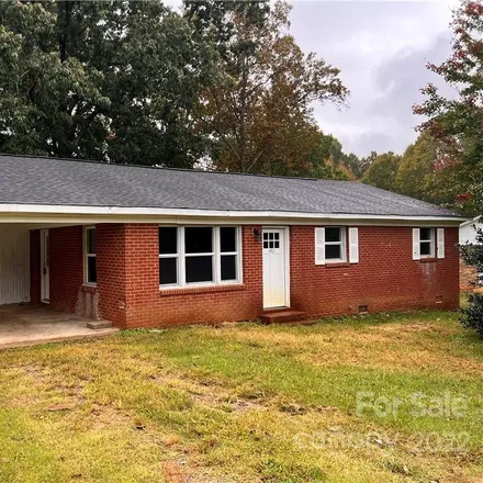 Buy this 3 bed house on 404 Ponderosa Road in Gaston County, NC 28164