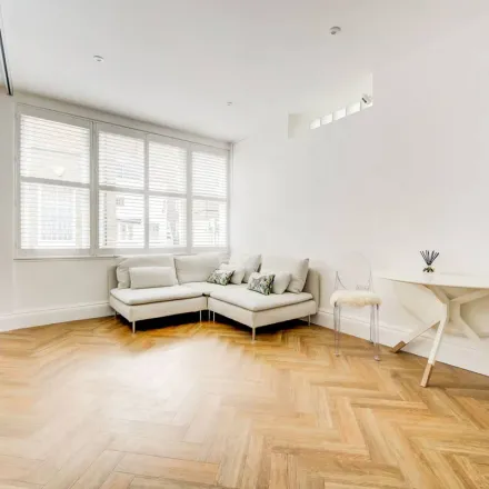 Rent this 2 bed apartment on 140 Finborough Road in London, SW10 9AW
