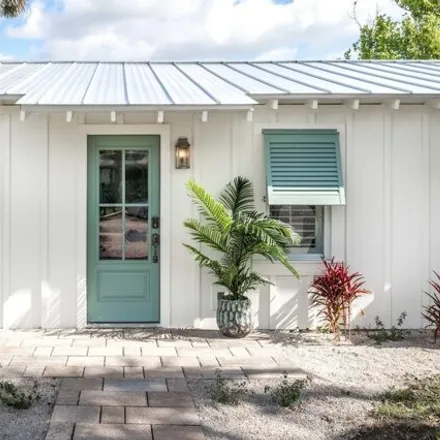 Rent this studio apartment on 807 2nd Avenue South in Jacksonville Beach, FL 32250