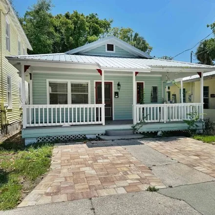 Rent this 3 bed house on Twine Street in Lincolnville, Saint Augustine