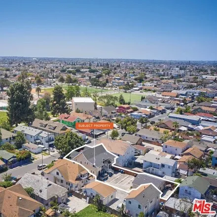 Image 2 - 533 East 49th Street, Los Angeles, CA 90011, USA - House for sale
