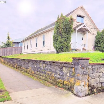 Buy this 1 bed house on 4550 Northeast 20th Avenue in Portland, OR 97211