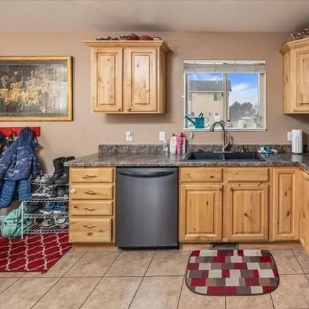 Image 8 - Premier Cabinets, Castle View Manor, Smithfield, UT 84335, USA - House for sale