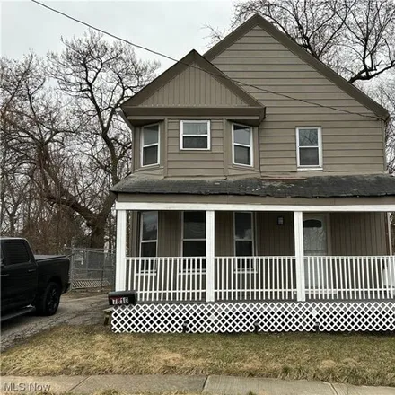 Rent this 3 bed house on 7608 Jeffries Avenue in Garfield Heights, OH 44105