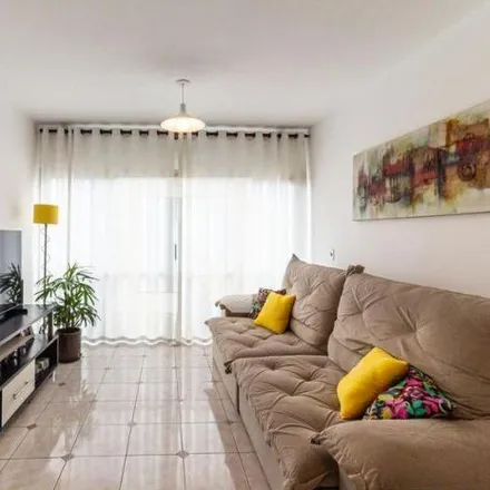 Buy this 2 bed apartment on Edifício Potengy in Rua Doutor Elias Chaves 137, Campos Elísios