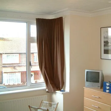 Image 4 - 22 Dudley Road, Brighton, BN1 7GN, United Kingdom - Townhouse for rent