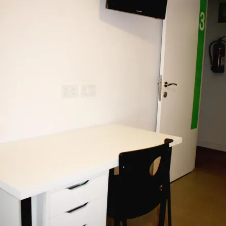 Image 1 - Hostal Alicante, Calle del Arenal, 16, 28013 Madrid, Spain - Apartment for rent