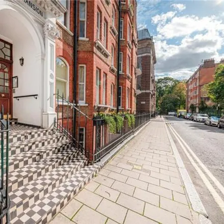 Rent this 2 bed room on Northumberland Mansions in Luxborough Street, London