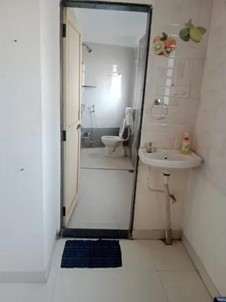 Image 3 - unnamed road, Warje, Pune - 411058, Maharashtra, India - Apartment for rent