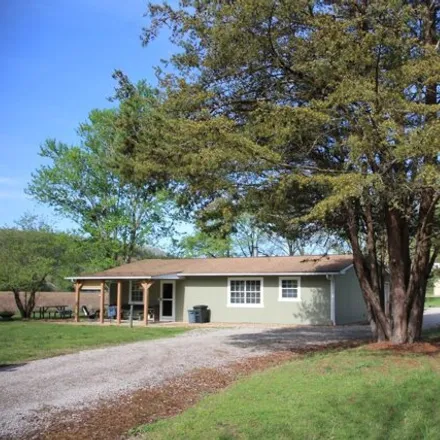 Buy this 4 bed house on 5028 County Road 7001 in Marion County, AR 72634