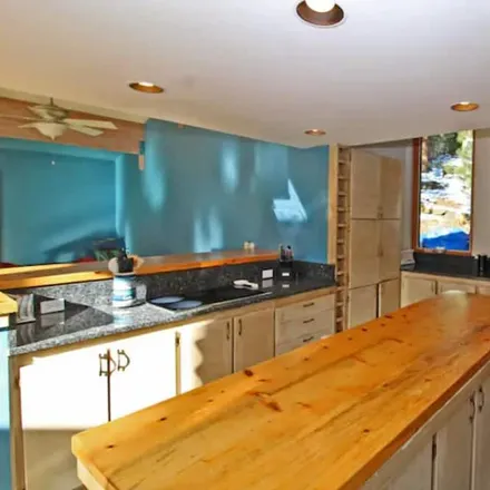Rent this 5 bed house on Tahoe City in CA, 96145