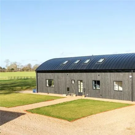 Buy this 5 bed house on Cromwell Farm in Northamptonshire, Nn6