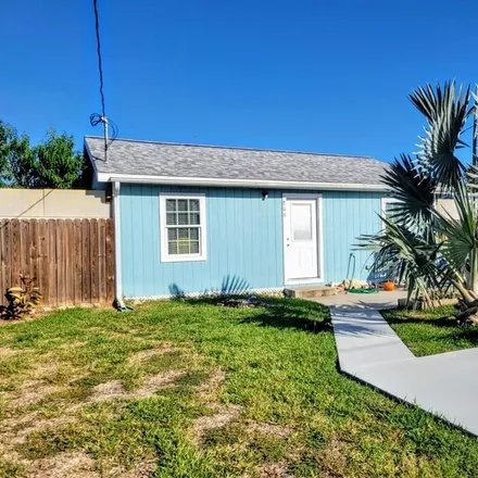 Image 4 - 806 North Austin Street, Rockport, TX 78382, USA - House for sale