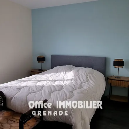 Rent this 4 bed apartment on Mairie - Pompignan in Avenue Bernard Peyrille, 82170 Pompignan