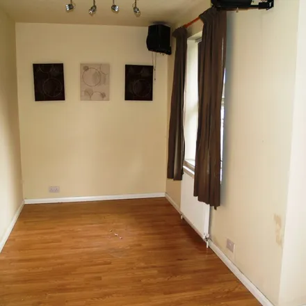 Rent this 4 bed apartment on St Mary the Virgin in Warwick Road, Tyseley