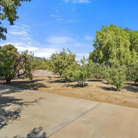 Image 8 - 6005 Summit Lane, Rancho Cucamonga, CA 91739, USA - House for sale