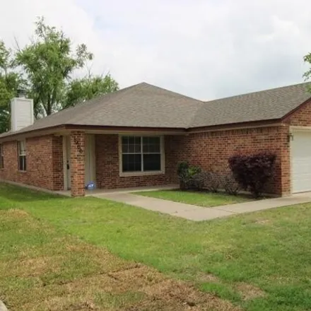 Rent this 3 bed house on 1912 Flagstaff Drive in Killeen, TX 76543