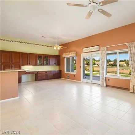 Image 9 - Palm Valley Golf Course, North Lotus Hill Drive, Las Vegas, NV 89134, USA - House for sale